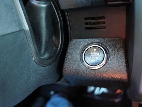 Certified 2019 Ford F350 Lariat w/ Lariat Ultimate Package image 32