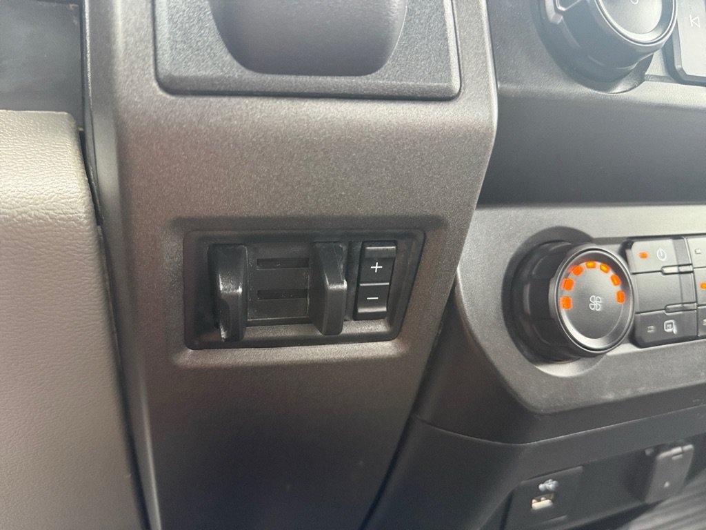 Used 2022 Ford F350 XL w/ Power Equipment Group RWD image 20