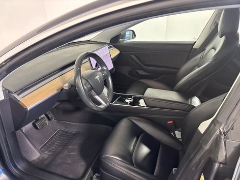Used 2018 Tesla Model 3 Long Range image 10