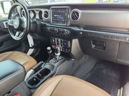Used 2021 Jeep Wrangler Unlimited Rubicon AWD/4WD image 28