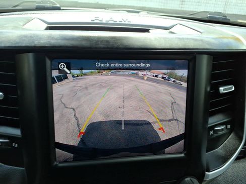 Used 2021 RAM 1500 Big Horn AWD/4WD image 17
