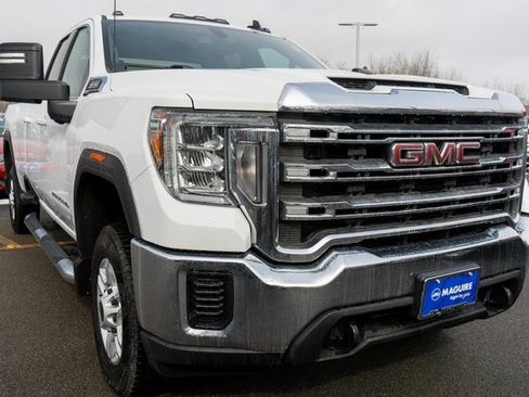 Used 2020 GMC Sierra 2500 SLE image 4