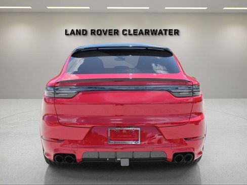 Used 2023 Porsche Cayenne GTS AWD/4WD image 4