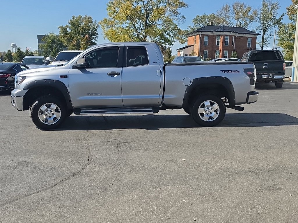 Used 2013 Toyota Tundra 4x4 Double Cab w/ TRD Off-Road Pkg image 4