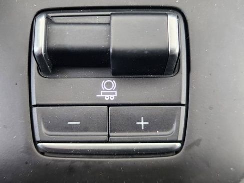 Used 2024 GMC Sierra 2500 Denali AWD/4WD image 33