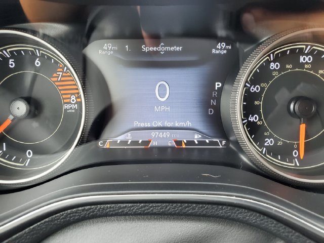 Used 2019 Jeep Cherokee Trailhawk AWD/4WD image 27