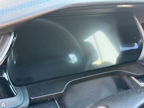 Used 2023 Jeep Grand Cherokee Trailhawk image 7