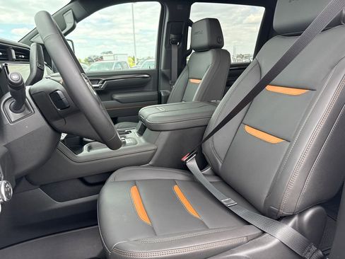 New 2026 GMC Sierra 2500 AT4 w/ AT4 Premium Plus Package AWD/4WD image 17