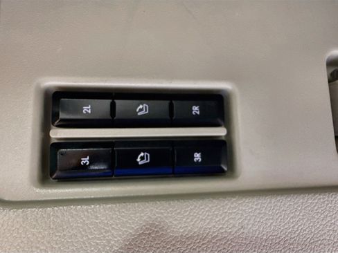 Used 2020 Lincoln Navigator L Reserve RWD image 49