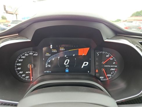 Used 2017 Chevrolet Corvette Stingray Coupe w/ 1LT RWD image 31
