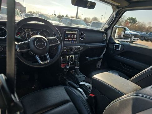 Used 2022 Jeep Wrangler Unlimited Rubicon 4xe w/ Cold Weather Group image 12