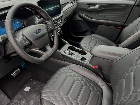 New 2024 Ford Escape ST-Line Elite w/ Premium Technology Package AWD/4WD image 7