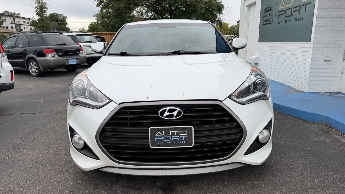 Used 2016 Hyundai Veloster Turbo FWD image 6