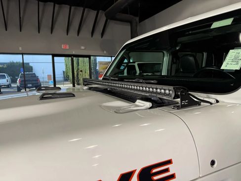 Used 2021 Jeep Gladiator Mojave image 7