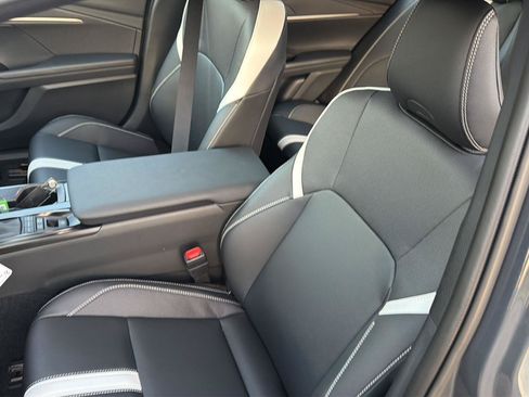 New 2026 Toyota Camry SE FWD image 28
