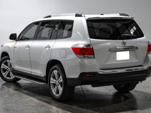 Used 2013 Toyota Highlander Limited FWD image 13