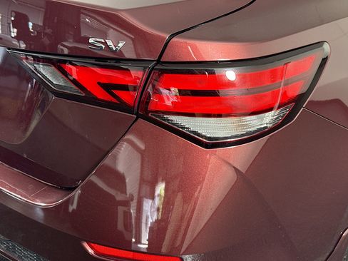 Used 2022 Nissan Sentra SV w/ All-Weather Package FWD image 34