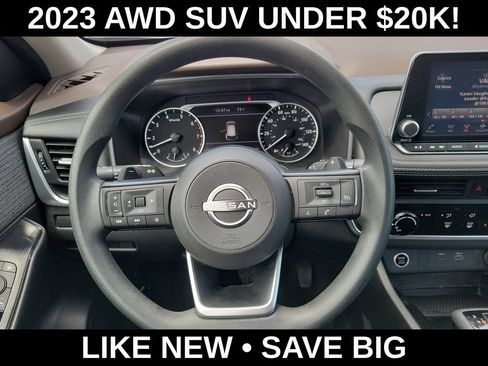 Used 2023 Nissan Rogue S AWD/4WD image 29