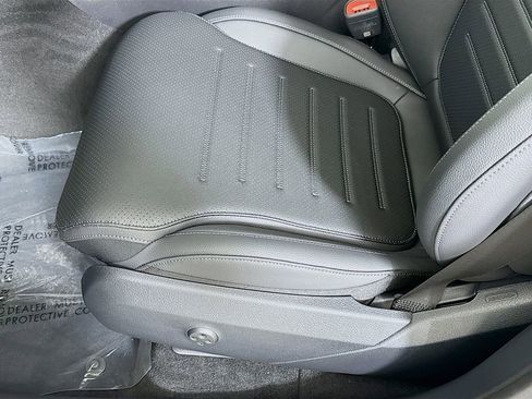 New 2026 Mercedes-Benz GLC 300 4MATIC image 18