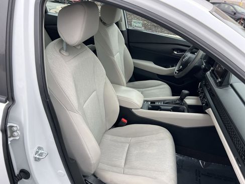 Used 2023 Honda Accord LX image 24