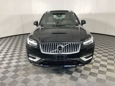 Used 2023 Volvo XC90 T8 Plus image 2