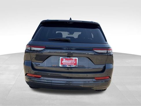 New 2026 Jeep Grand Cherokee Limited image 4