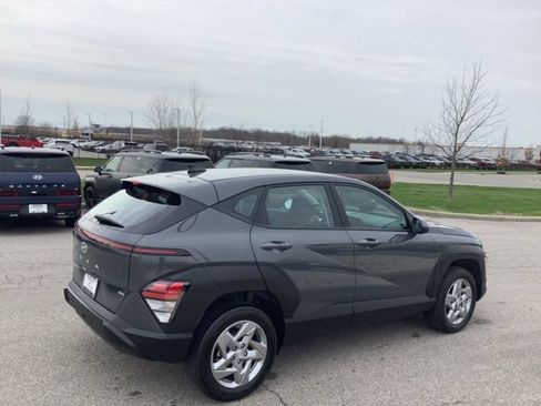 Certified 2026 Hyundai Kona SE AWD/4WD image 39