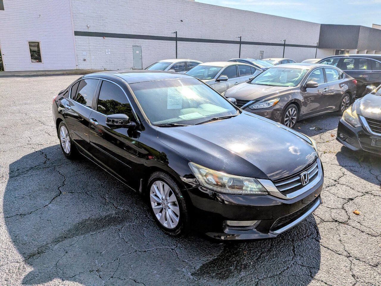 Used 2013 Honda Accord EX image 9