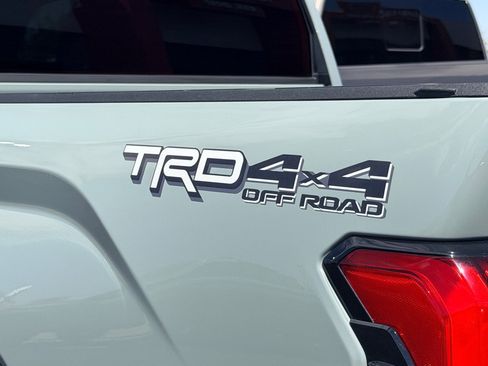 Used 2026 Toyota Tundra SR5 w/ TRD Off-Road Package AWD/4WD image 32