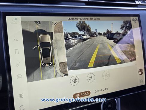 Used 2023 Land Rover Range Rover SE image 23