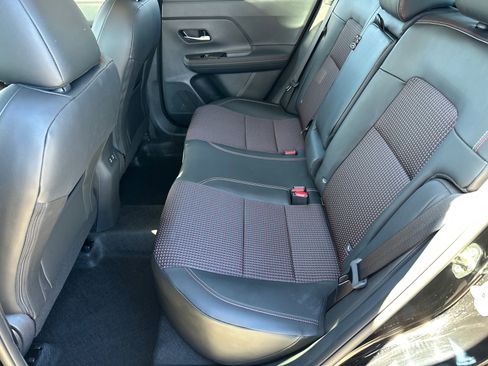 Used 2025 Nissan Kicks SR image 20