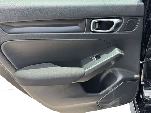 Used 2025 Honda Civic Sport image 42