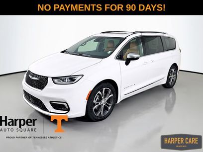 New 2026 Chrysler Pacifica Pinnacle