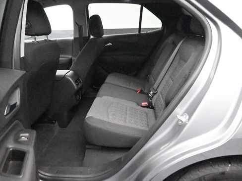 Used 2023 Chevrolet Equinox LT FWD image 14