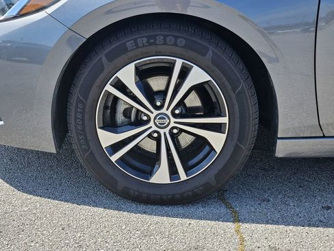 Used 2023 Nissan Sentra SV w/ All-Weather Package FWD image 9