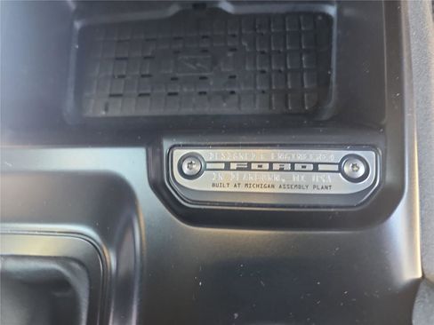 Certified 2024 Ford Bronco Outer Banks AWD/4WD image 31