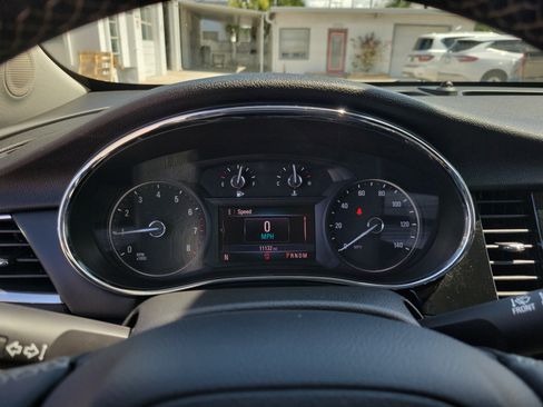 Certified 2022 Buick Encore Preferred w/ Safety Package FWD image 29