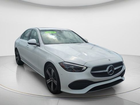 Used 2025 Mercedes-Benz C 300 Sedan image 2