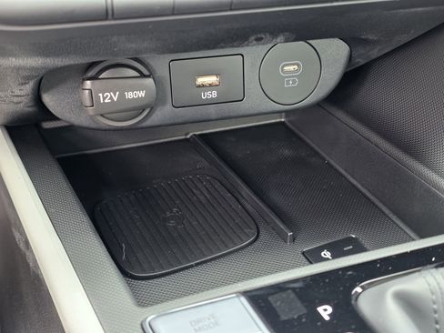 New 2026 Hyundai Elantra Limited image 23