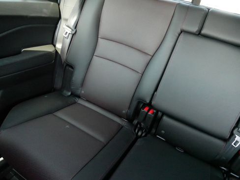 Certified 2026 Honda Ridgeline Black Edition image 12