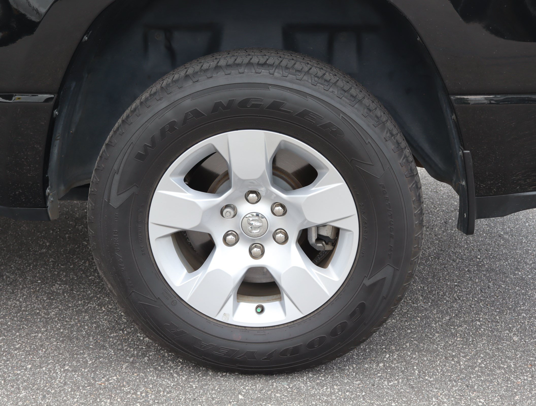 Used 2023 RAM 1500 Big Horn AWD/4WD image 32