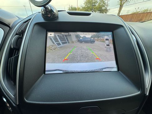 Used 2018 Ford Edge SEL w/ Equipment Group 201A image 20