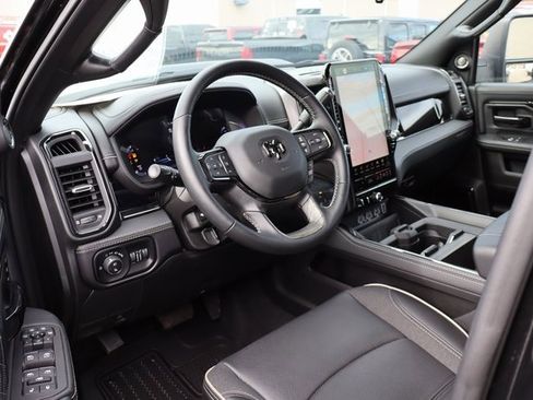 Used 2025 RAM 3500 Limited image 17