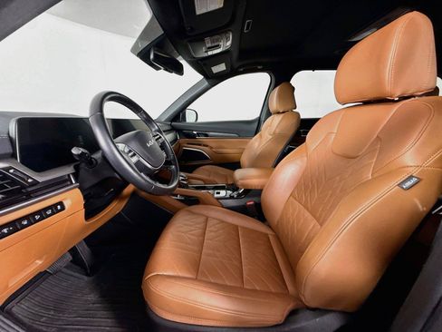 Used 2025 Kia Telluride EX X-Line AWD/4WD image 3
