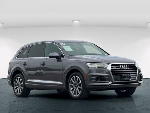 Used 2019 Audi Q7 3.0T Premium Plus image 9