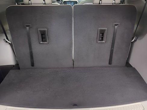 Used 2018 GMC Acadia Denali image 22