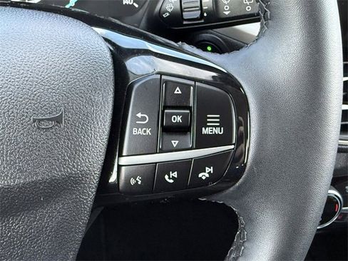 Used 2022 Ford Escape SEL image 19