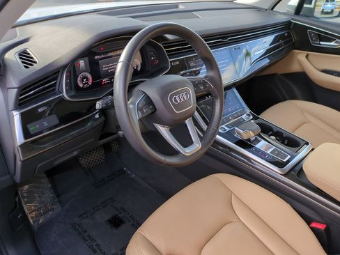 Used 2021 Audi Q7 3.0T Premium w/ Convenience Package image 12