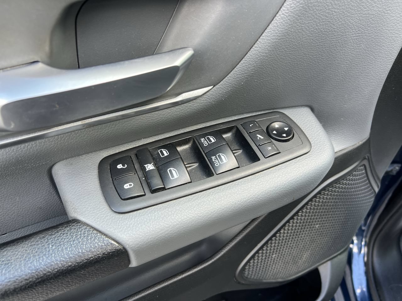 Used 2021 RAM 1500 Big Horn AWD/4WD image 15