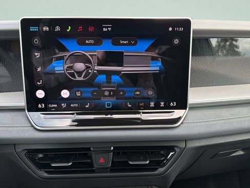New 2026 Volkswagen Tiguan SE R-Line FWD image 19